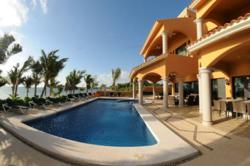 10 Bedroom Yukatan Villa in Soliman Bay